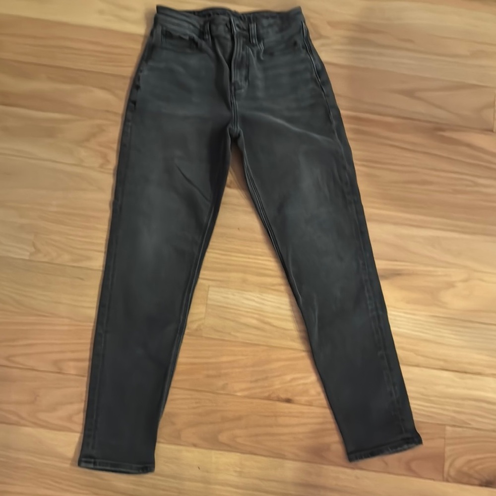 American Eagle 🦅 Women's Black Faded Jeans